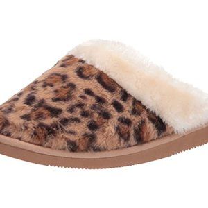 Amazon Essentials Women's Scuff Slipper Mule; leopard print; size: 7